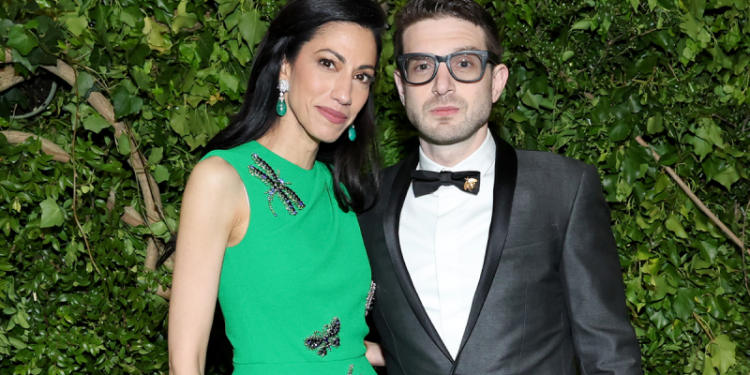 Former Clinton aide Huma Abedin, Alex Soros marry in swank Hamptons wedding packed with Dem heavyweights