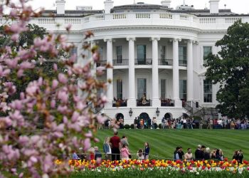 Trump to host thousands of admin officials for one of the largest events ever on White House lawn